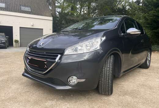 Peugeot 1.2i Allure