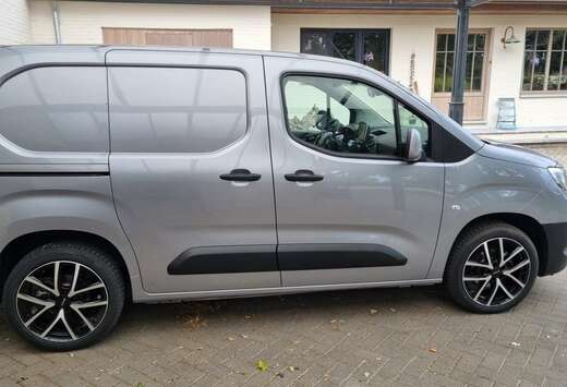 Opel Lichte vracht, 3 pl, als nieuw, cruise c., BTW i ...