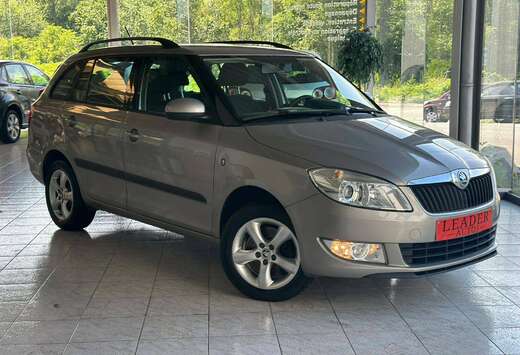 Skoda 1.2 ESSENCE 105CV - BOITE AUTO DSG - AIRCO - CA ...