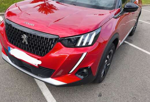 Peugeot PureTech 130 S&S EAT8 GT