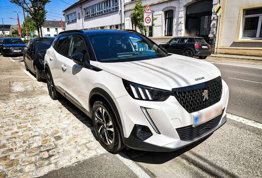 Peugeot 2008 1.2 PureTech GT EAT8