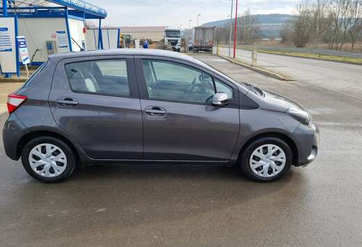 Toyota Yaris 1.5i Dual VVT-iE Comfort