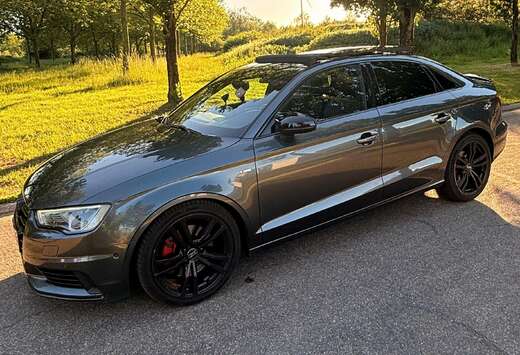 Audi A3 Sportback 1.4 TFSI Ultra Ambition S line S tr ...