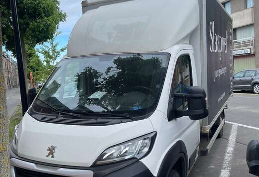 Peugeot 2.2 HDI MEUBELBAK