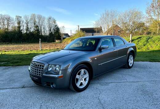 Chrysler 300 C 3.0 Turbo CRD V6 ***1ere main***