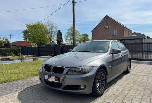 BMW BMW 318i Xenon  Toit ouvrant  Car-Pass