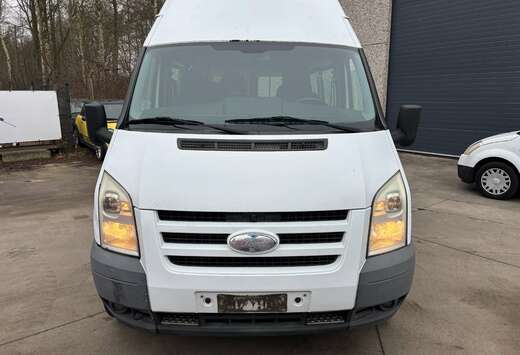 Ford 2.2 transit tourneo prêt à immatriculer