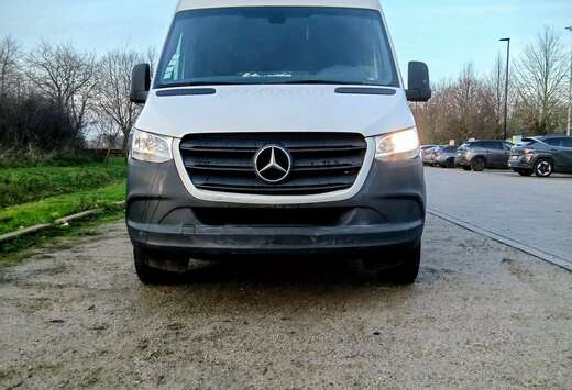 Mercedes-Benz 314 CDI Standard VA 9G-TRONIC PLUS
