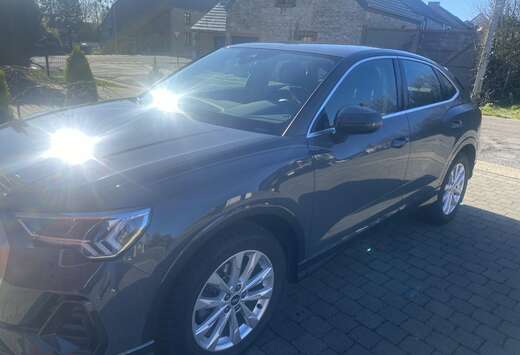 Audi Q3 2.0 TDi S tronic