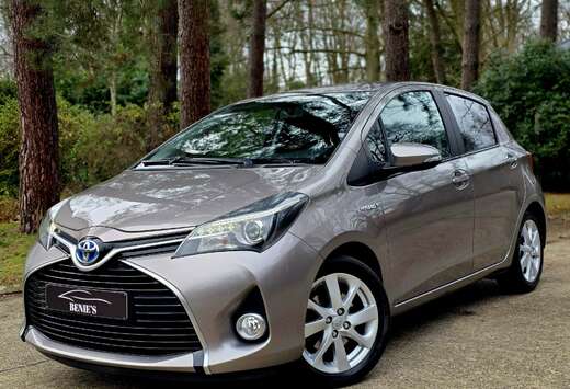 Toyota 1.5 liter VVT-i Hybrid Style