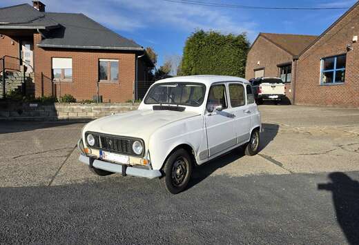 Renault 4 GTL Roule bien