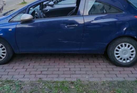 Opel 1.2i Cosmo