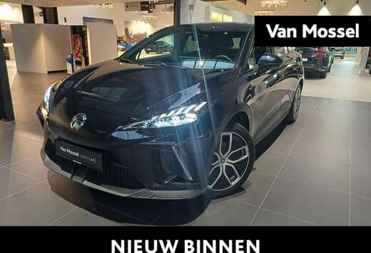 MG 64 kWh Luxury