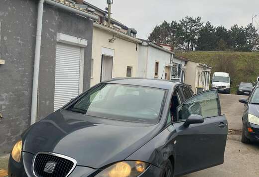 SEAT 2.0 TDI Stylance DSG