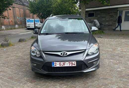Hyundai i30 SW 1.4i Comfort MY2011
