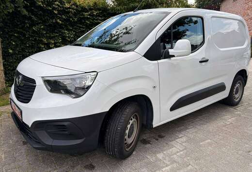 Opel 1.2 Turbo L1H1 Heavy Comfort S/S (EU6.3)
