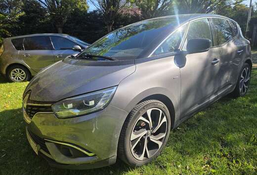 Renault 2018/benzine motor,veel opties! Bose edition!