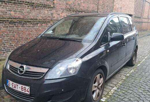 Opel 1.6 Benzine, 7 Plaats.