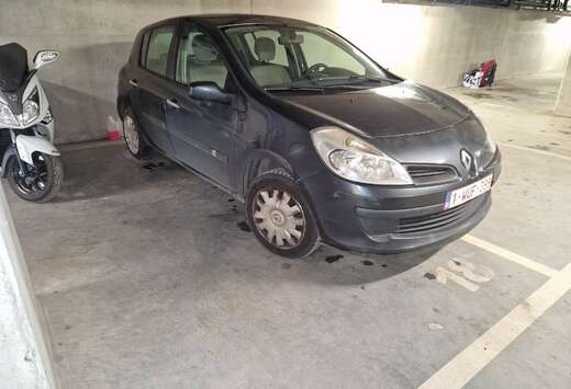 Renault 1.2i Campus Plus