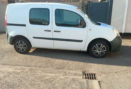 Renault 1.5 dCi Confort FAP (EU5)