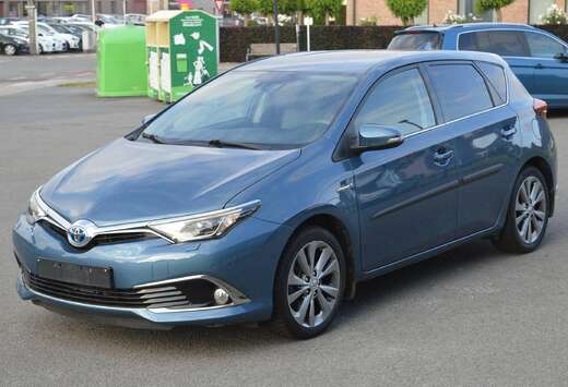Toyota Auris HEV 1.8i HSD Style E-CVT