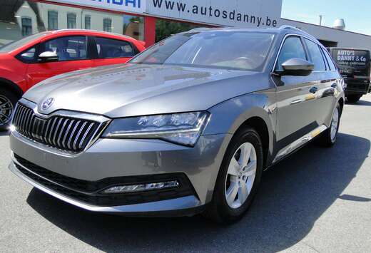 Skoda Superb Combi 1.5 TSI automaat trekhaak camera