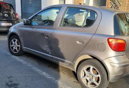 Toyota 1.3i 16v Linea Sol