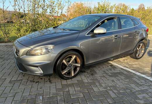 Volvo 2.0 D3 R-design 150cv CLIMTOIT PANO