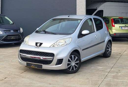 Peugeot Benzine Automaat Gekeurd voor verkoop