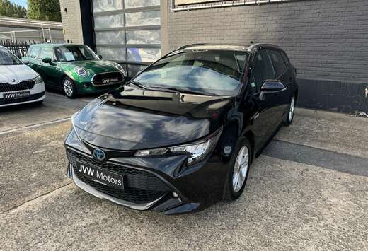 Toyota Touring 1.8i Hybrid * E-CVT * CarPlay * Camera