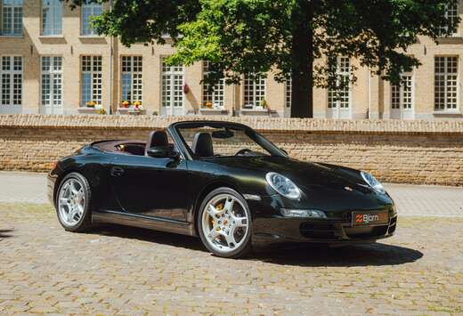 Porsche 4S  Dunkenolivegrun  Exclusive  A1 Condition