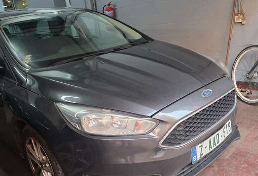 Ford Focus 1.5 TDCi  Automatique