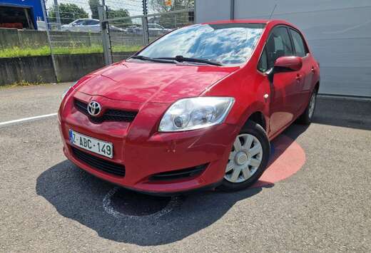 Toyota Auris  1.33i VVT-i Active 51000km