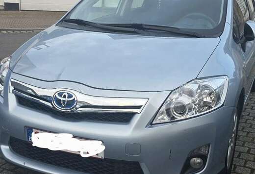 Toyota 1.8 Hybrid Executive