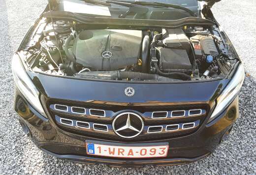 Mercedes-Benz GLA 200 d 7G-DCT