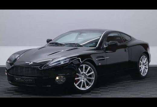 Aston Martin 5.9 V12 469Ch