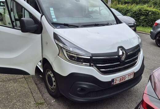 Renault 2.0 dCi 29 L1H1 Confort