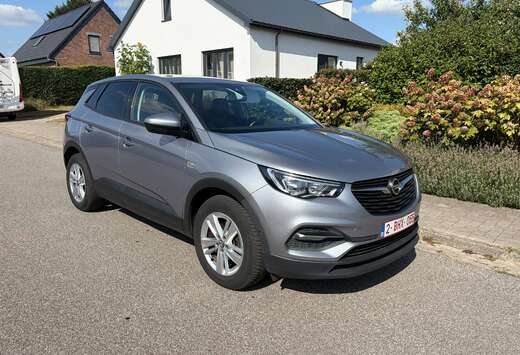 Opel Grandland X 1.2 Turbo ECOTEC Design Line