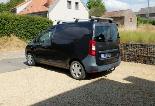 Dacia 1.6i SCe Ambiance (EU6.2)