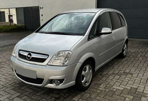 Opel 1.6 16V Easytronic Edition