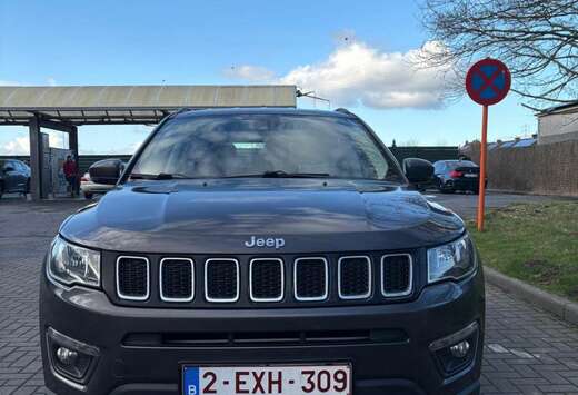 Jeep 1.4 Turbo 4x2 Sport