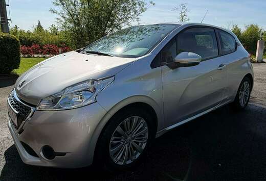 Peugeot 208 1.2