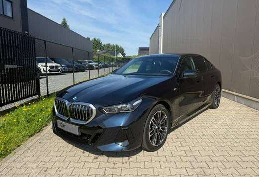BMW eDrive40 M Sport / PANORAMISCH DAK / HARMAN KARDO ...