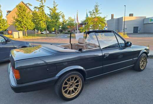 BMW 325i