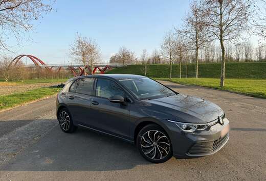 Volkswagen 8, 1.5 TSI