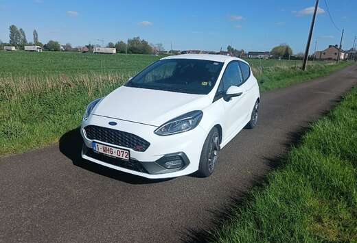 Ford 1.5 EcoBoost S&S ST