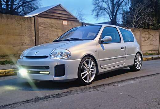 Renault 1.6i 16v RXE