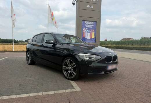 BMW 116iA