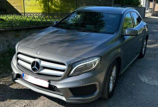 Mercedes-Benz GLA 180