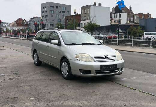 Toyota SW 2.0 Turbo D4D 16v Linea Sol Pack